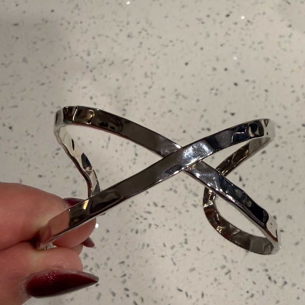 Bancroft Rowan Hammered Infinity‎ Cuff Bracelet